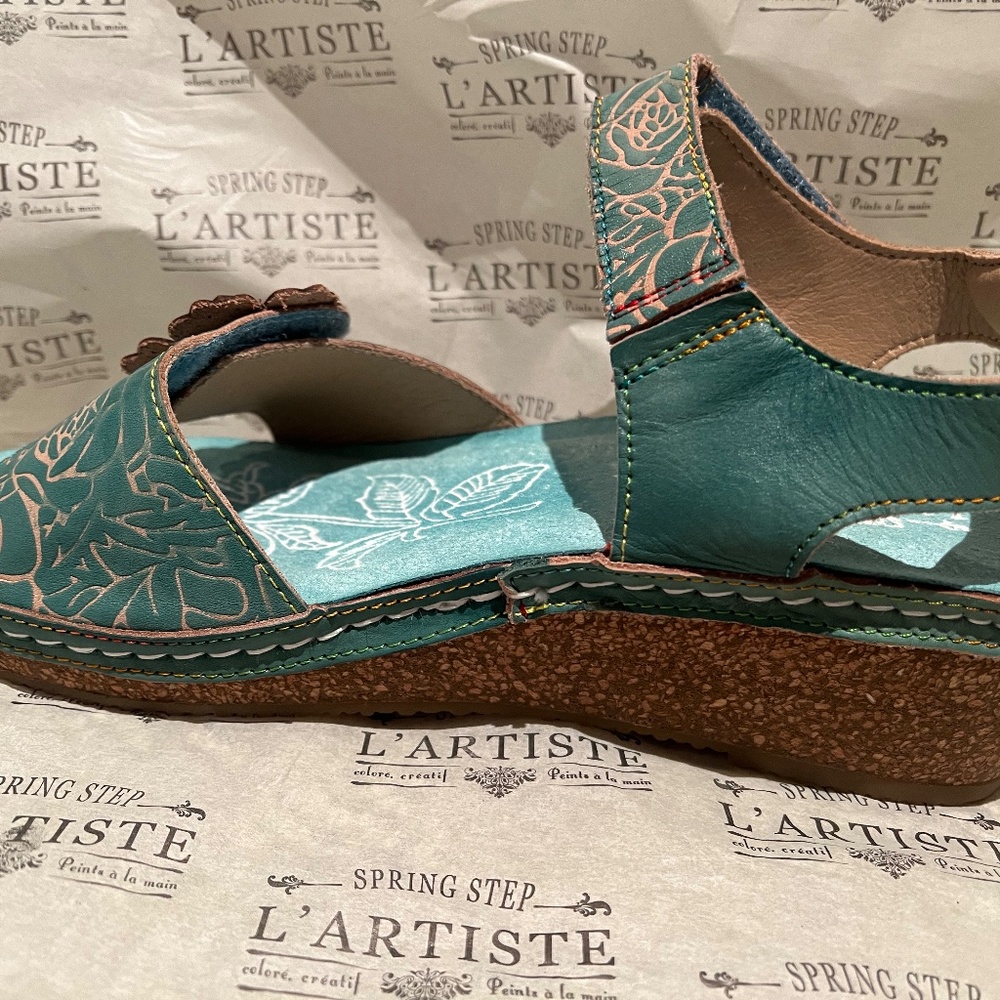 New L'Artiste by Spring Step Leather Wedge Sandals Cuteness Teal Embossed NIB - Picture 7 of 14